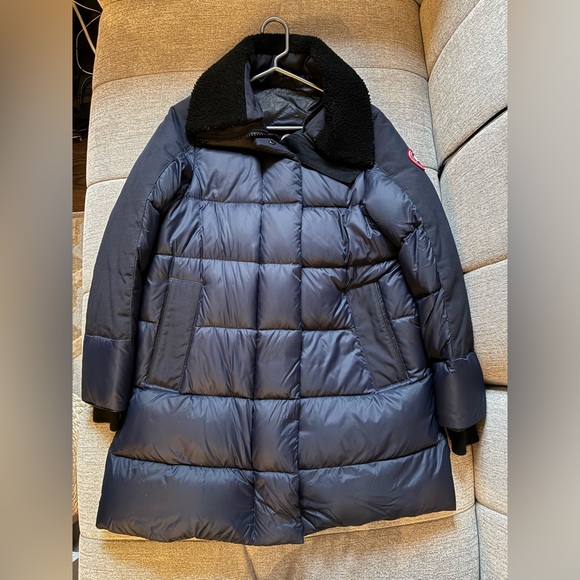 Canada Goose Altona Parka in Navy / Admiral Blue - Picture 3 of 6